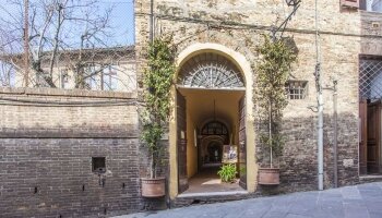 Chiostro_Del_Carmine