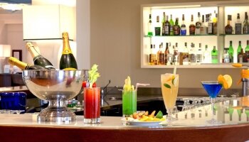 Demidoff Country Resort bar